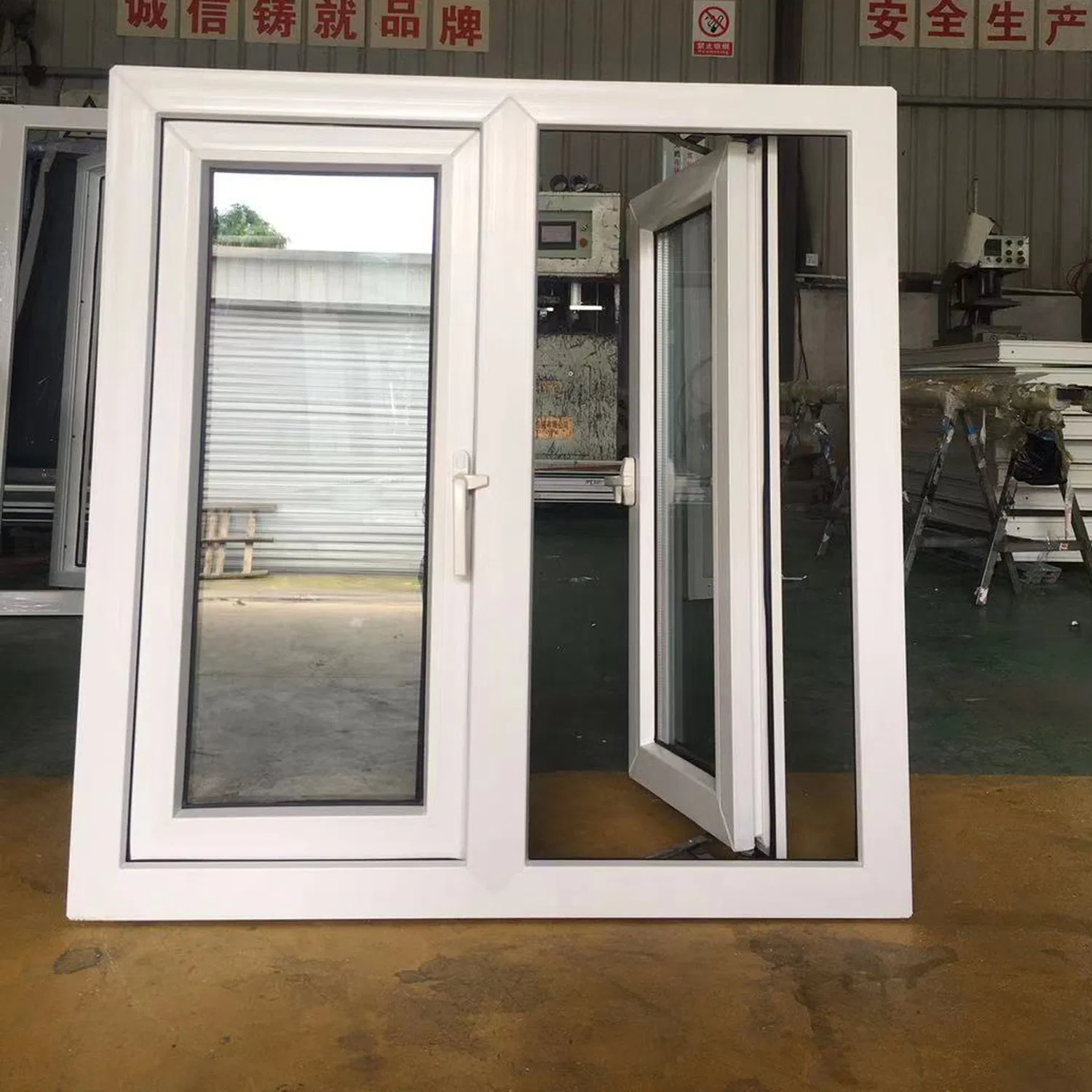 UPVC Hurricane Impact Casement Window with Color and Glass