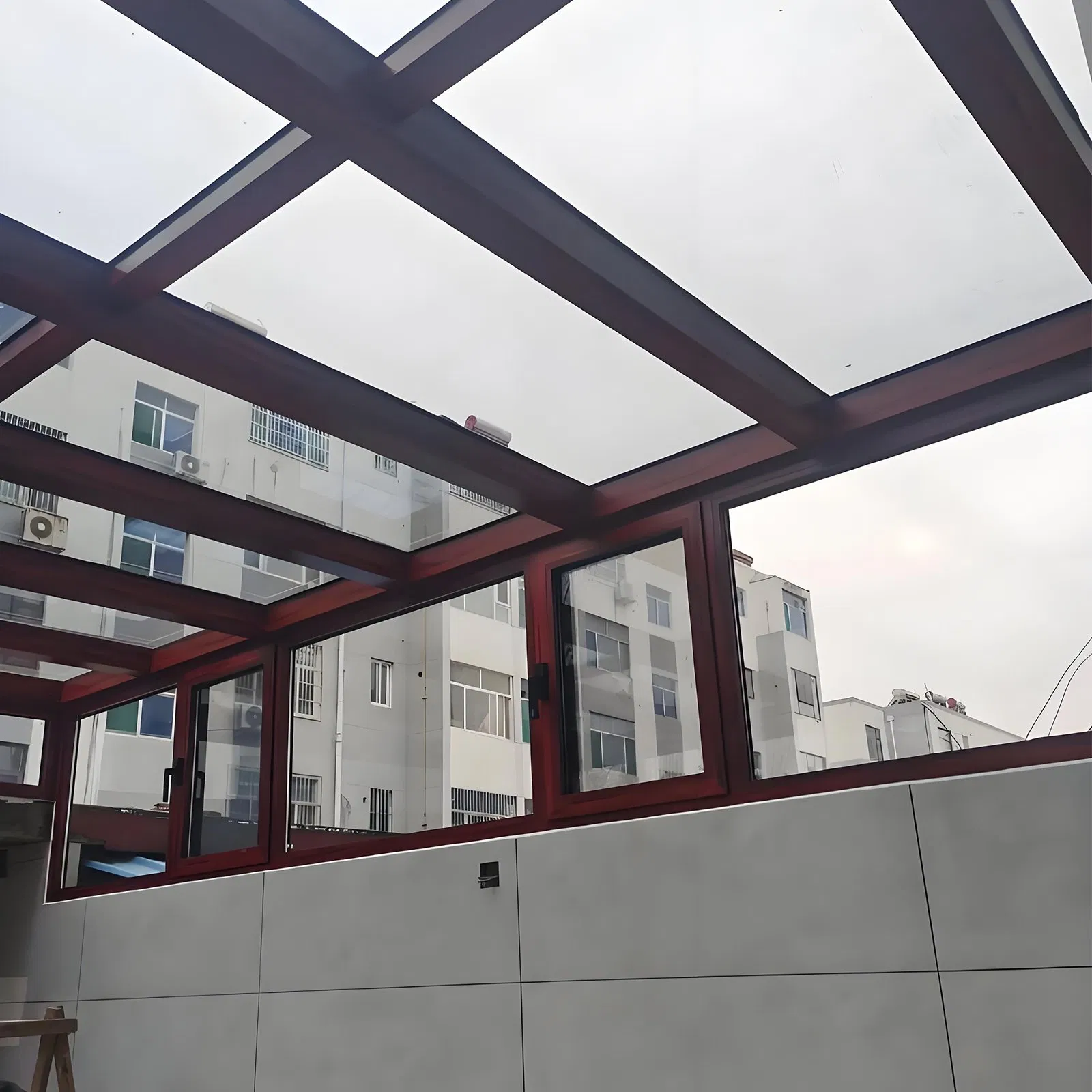 Modern Design Electric Retractable Skylight Tempered Glass Roof Aluminum Sunroom