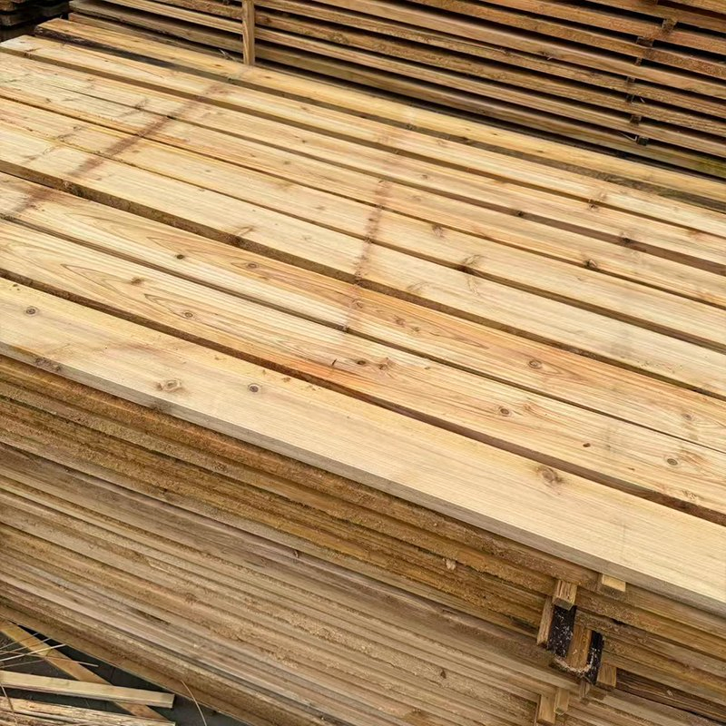 Durable Loblolly Pine Wood Board - Ideal for All Projects