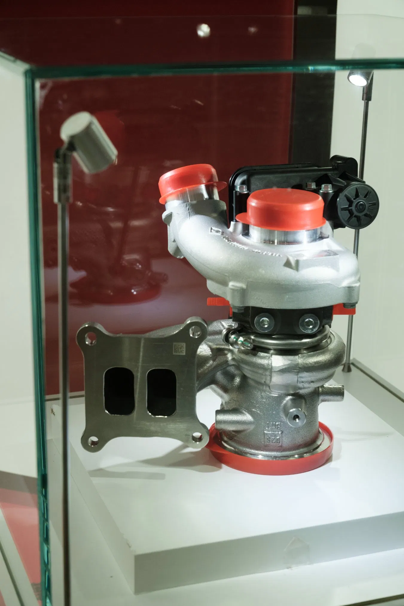 Турбокомпрессор International Navistar Dt466 1882868c91