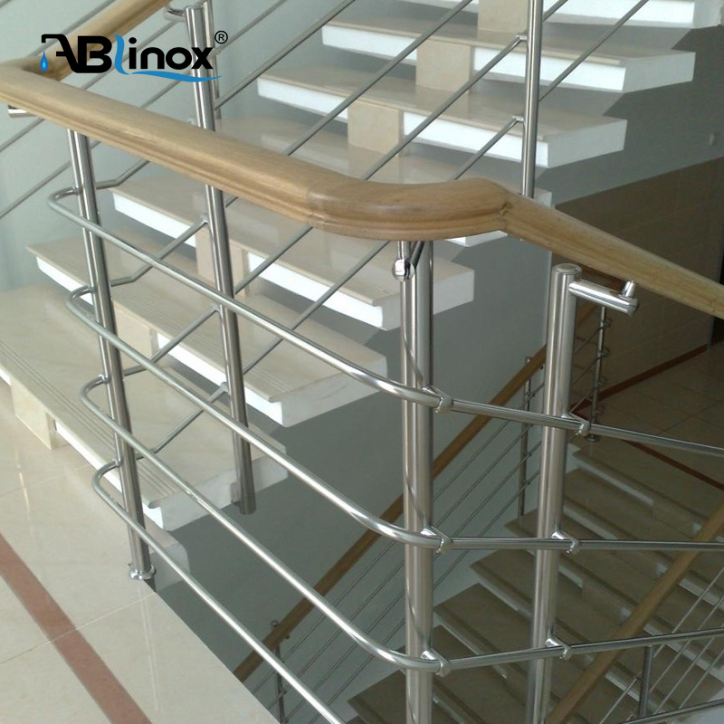 304 Handrail Modular Railings Railing Post Stainless Steel Balustrade External Balustrade for Garden/Balcony/Swimming Pool