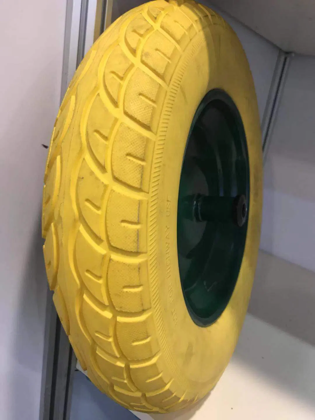 European Model PU Flat Free Wheel