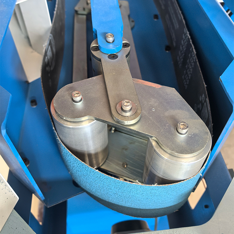 Углошлифовальный станок для точной обработки металла