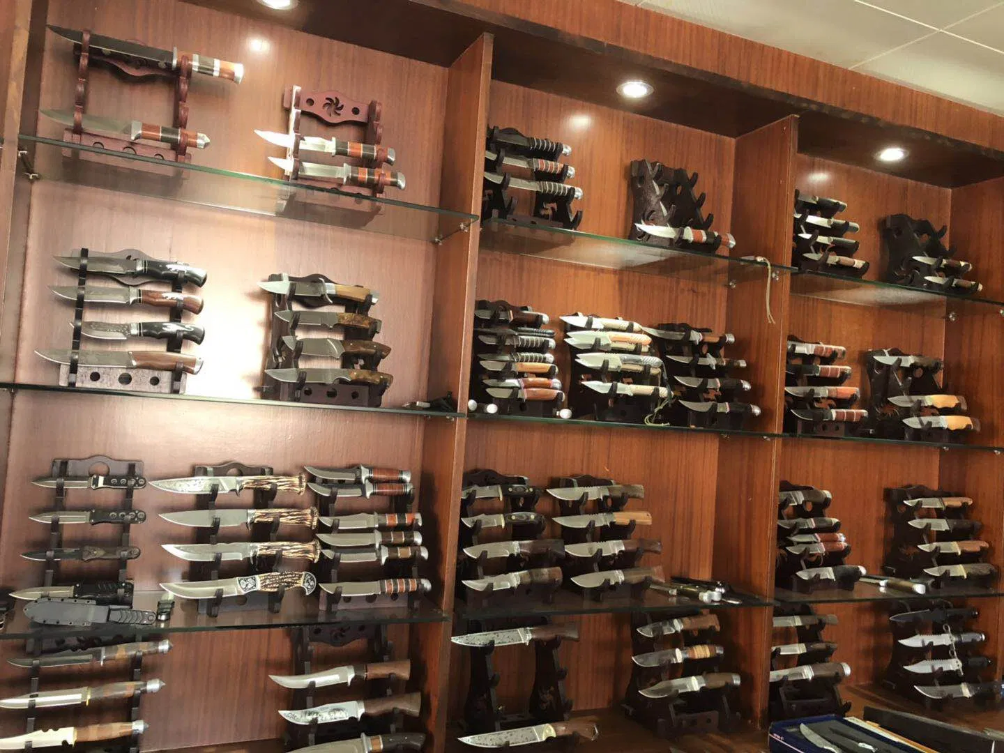 Hunting Fixed Blade Knife with Different Material for Handle