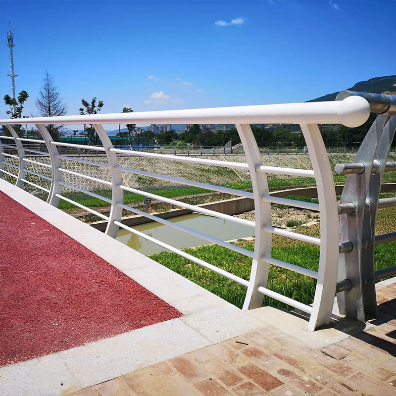 Factory Direct Sales Aluminum Wire Iron Bridge River Fencing