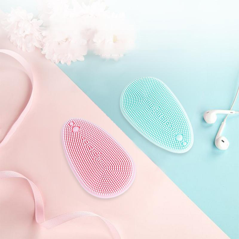 Multi-Functional Makeup Brush Pore-Dead Skin Cleaner Silicone Massage Comb Brush