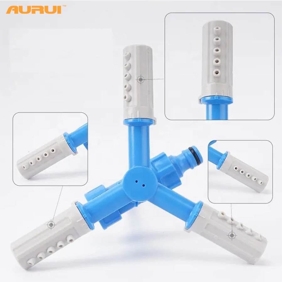 Factory 2022 New 3-Arms Rotating Sprinkler with Plastic Base