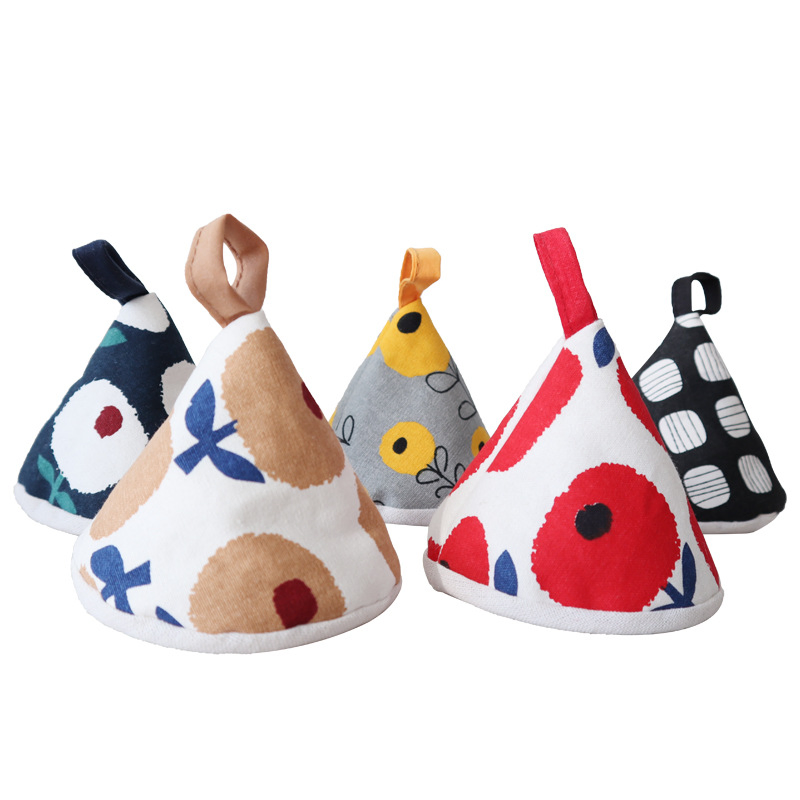 Sleeves Triangle Insulated Cotton Pot Handle Scald Proof Pan Grip Cover