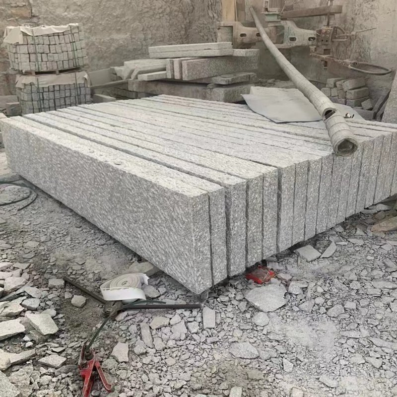 Chiseled Grey Granite Curbstone & Kerbstone Natural Grey Granite Slab Tile Project