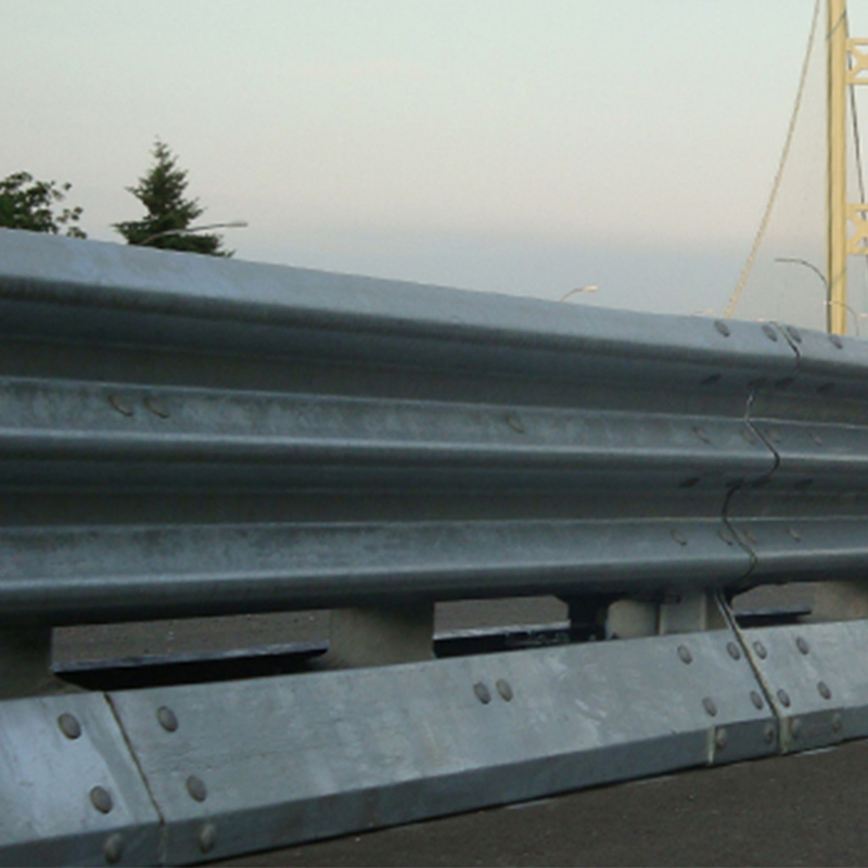 Australian Standarded Galvanized Steel Thrie Beam Highway Crash Barrier