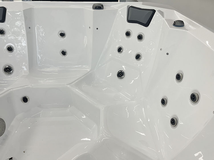 Hiqh Quality 6 People Acrylic Hot Tub SPA Outdoor Luxury Air and Bubble Massage SPA Bath Tub