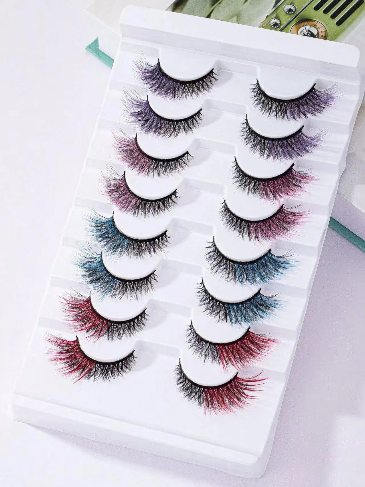 Colorful Eyelashes Shine in The Night Light Halloween / Christmas / Nightclub with Custom Box
