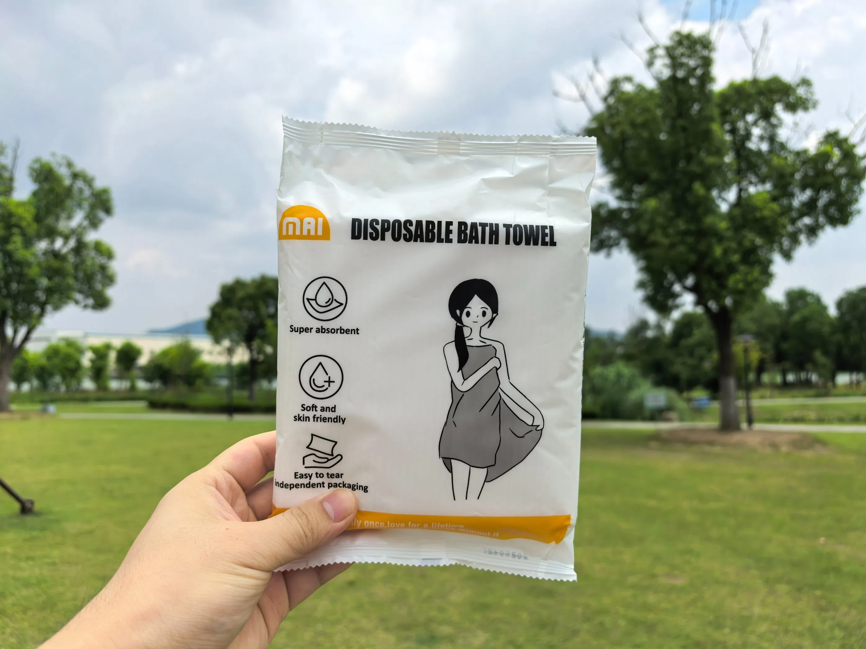 Customized Factory Thick Compressed Bag Package Large Size Disposable Bath Towels
