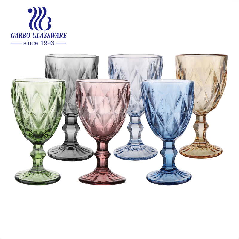 Wholesale Luxury Embossed Diamond Designs Stemware Pink Blue Green Purple Colors Spray Color Glass Engraved Glass Goblet