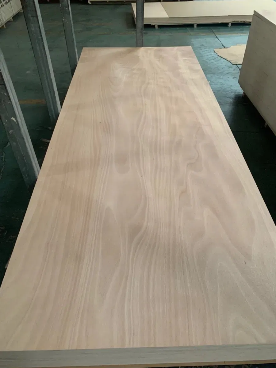Factory Direct Eco-Friendly Commercial Plywood for Sheathing Material