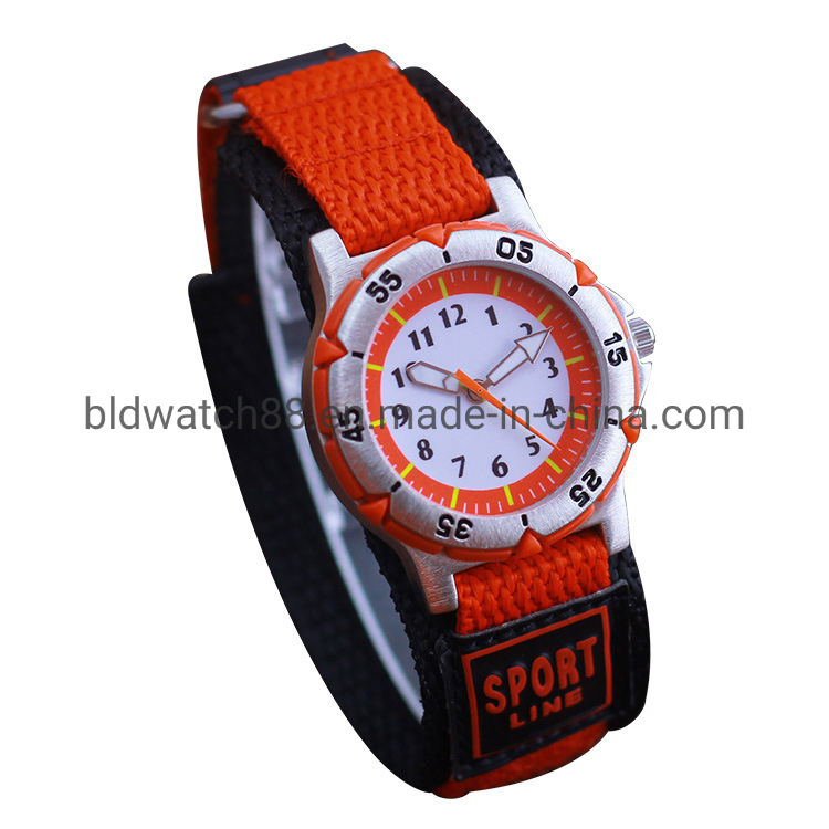 OEM Alloy 3ATM Waterproof Kids Sport Watches with Nylon Band (30mm)