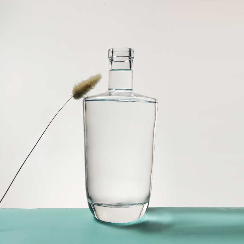 Packaging Glass Liquor Beverage Bottles Empty Bottles Whisky Vodka Rum Gin Olive Oil Bottle Wholesale