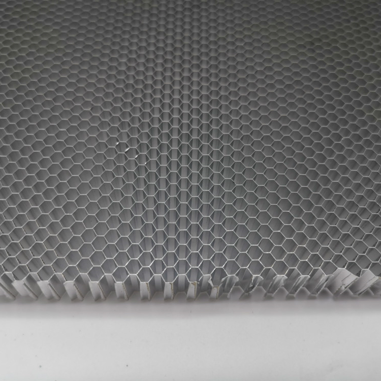 Untreated / Rustproof Coating / Degreasing Sandwich Panel and Sheet of Aluminum Honeycomb Core