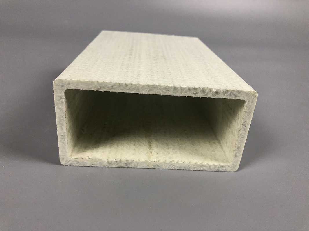 UV Resistant FRP Pultrusion Profile High Strenth Fiberglass Pultrusion Profiles FRP Round/ Square/ Rectangle Tube GRP Pultruded Profiles