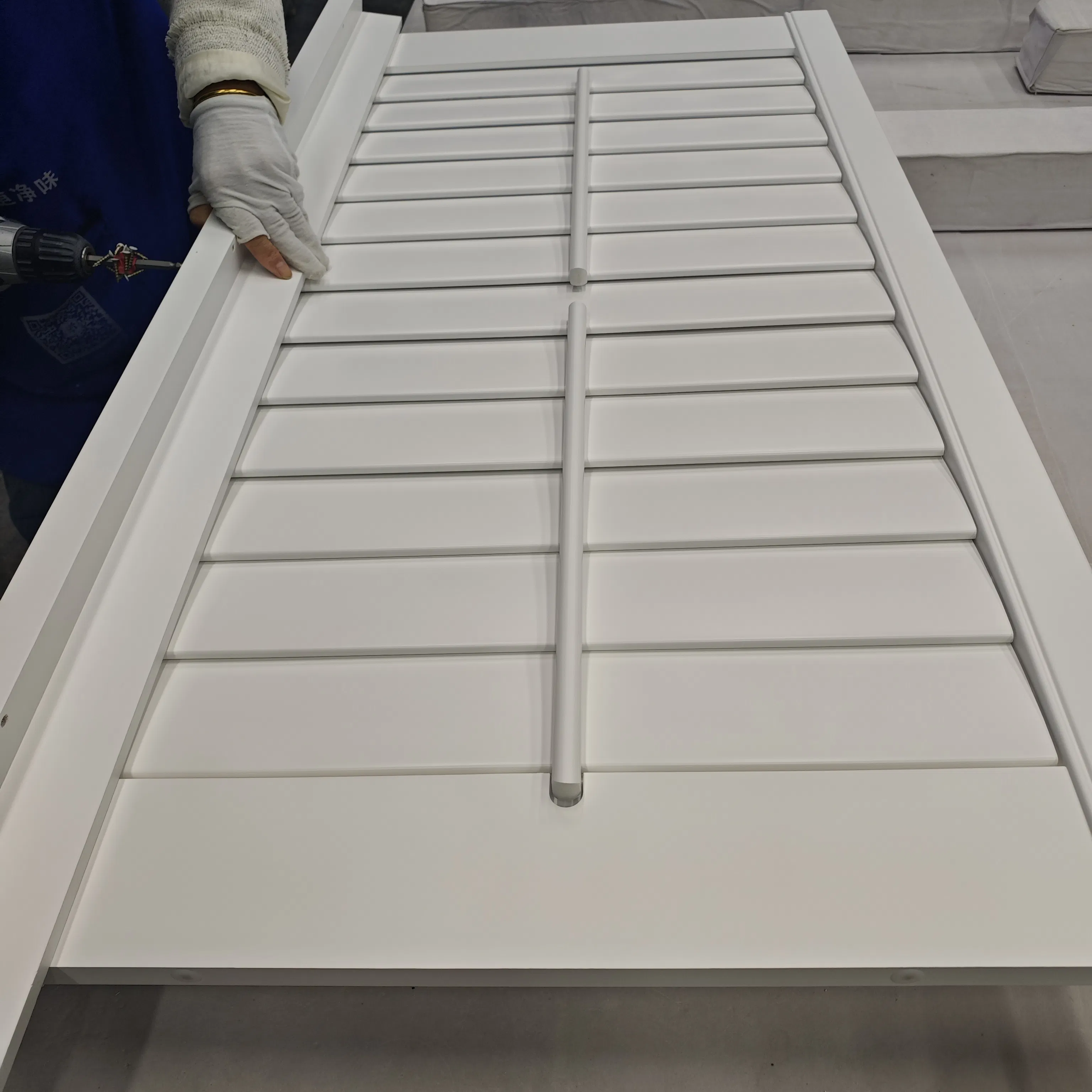 Beautiful Shutters of Paulownia Wood Basswood Window Coverings Wholesale Factory Supply