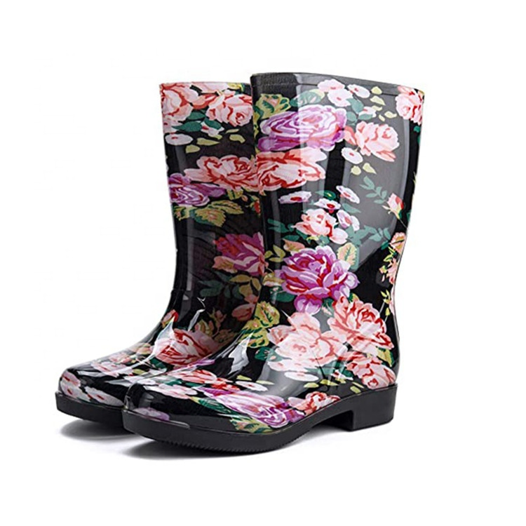 2021 Fashion Hot Selling Women Rain Boots Waterproof Lightweight Garden Rain Boots for Women