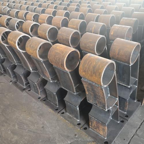 Steel Guardrails for Roadside Safety Color Size Customized Service 2-Year Warranty Bridge Guardrails