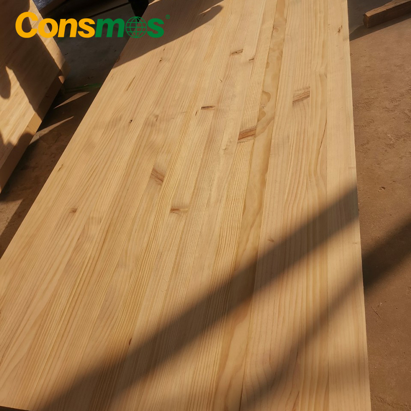 Consmos Straight Grain Pattern Radiate Pine Finger Joint Board Solid Wood Timber