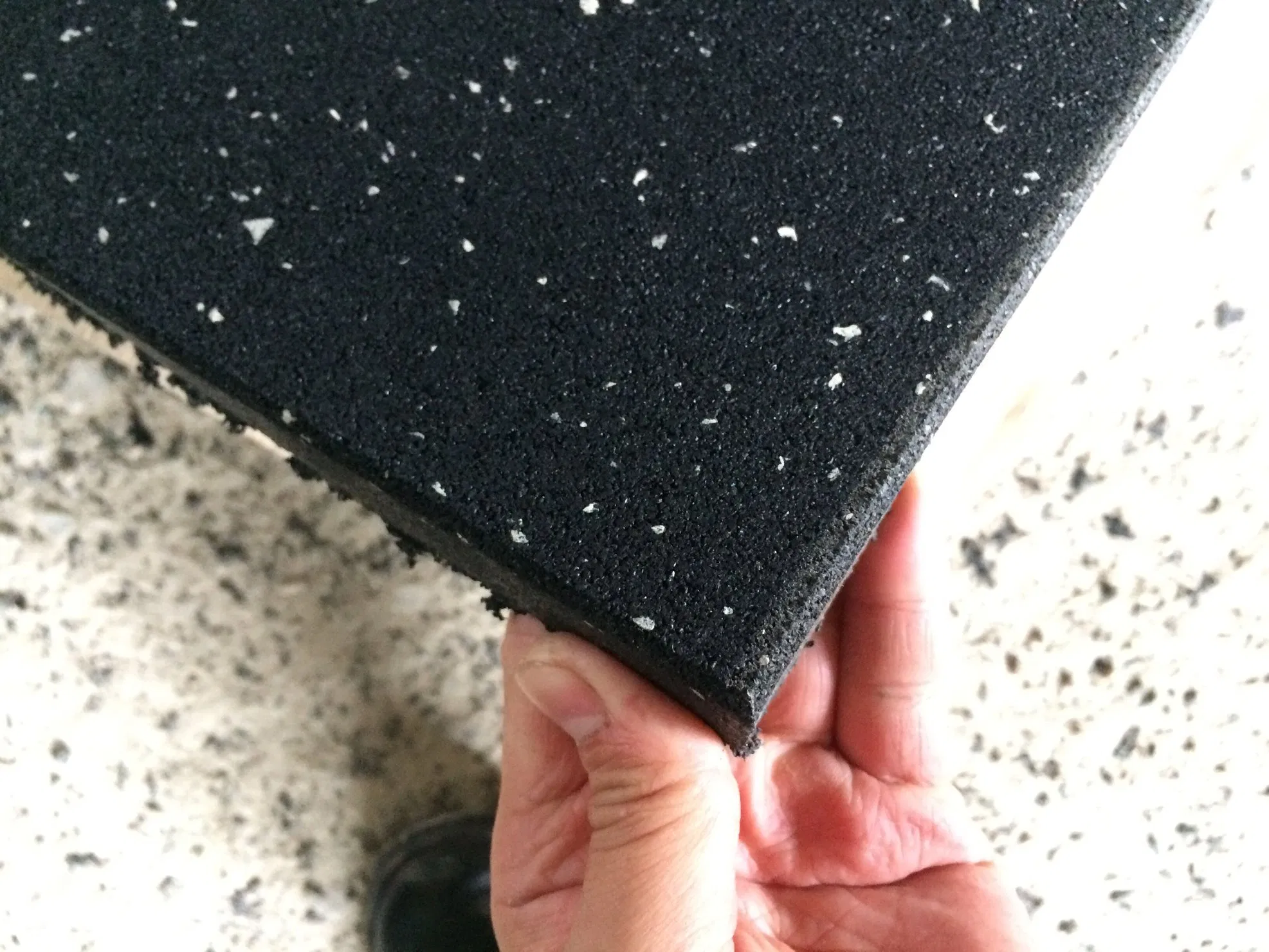 Anti Vibration Noise Absorber EPDM DOT Rubber Mats Flooring for Gym/Shooting Range