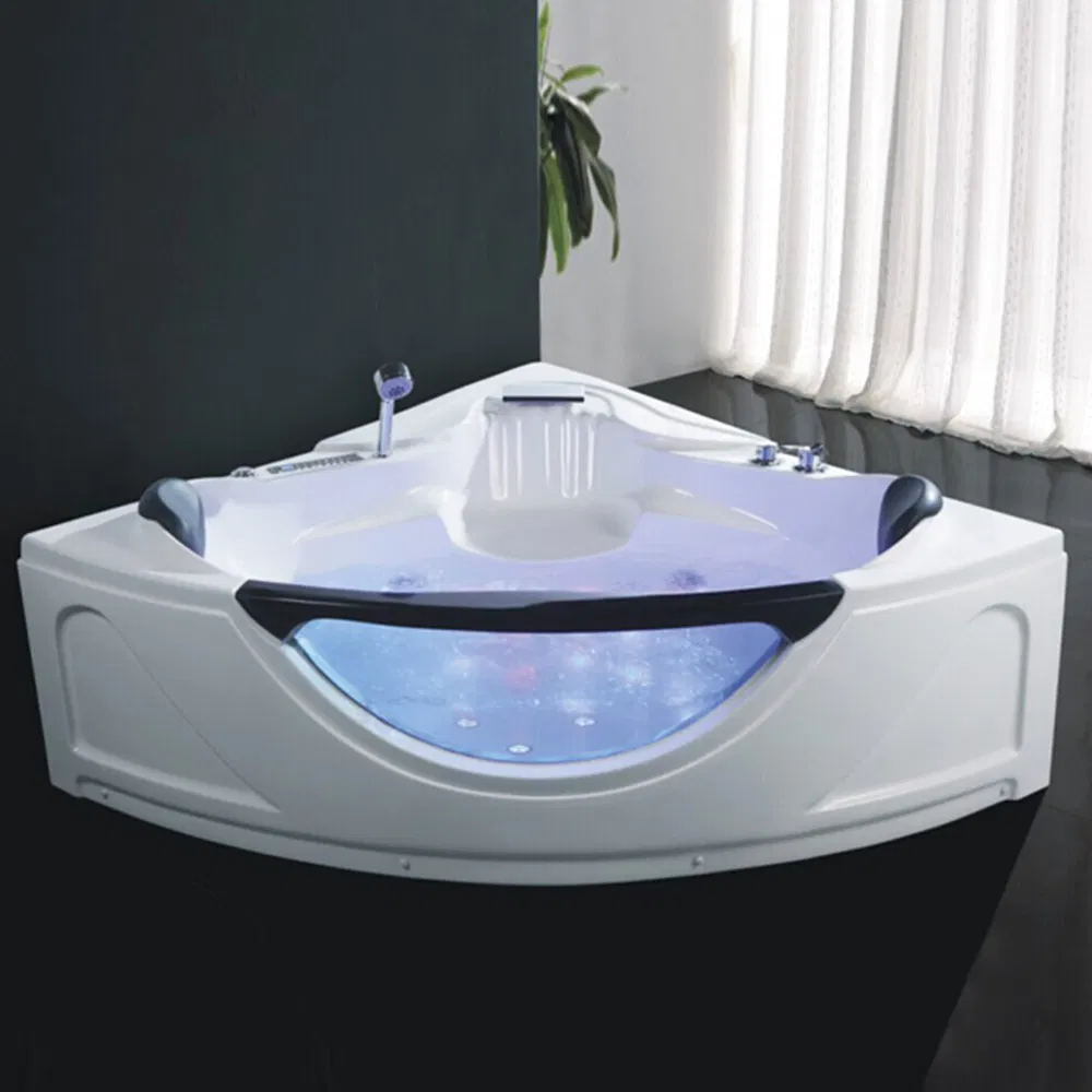 Угловая ванна с гидромассажем, белая