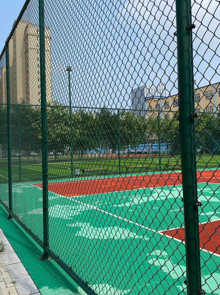 Galvanized Black Chain Link Fence for Sport Field