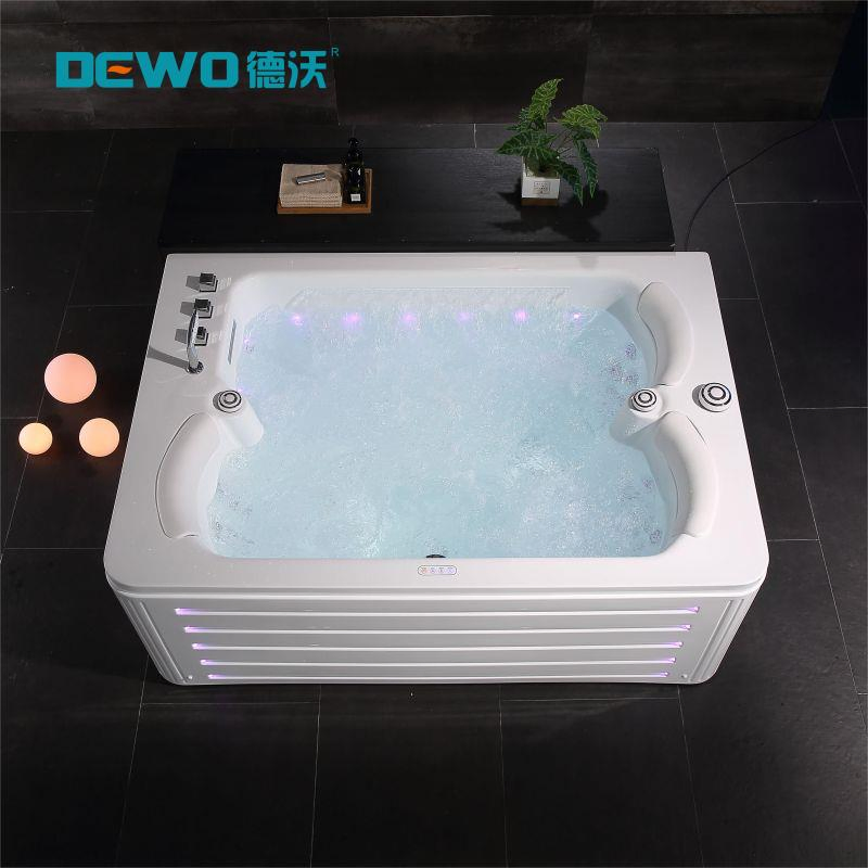 Высокотехнологичная массажная ванна SPA с подогревом спинки