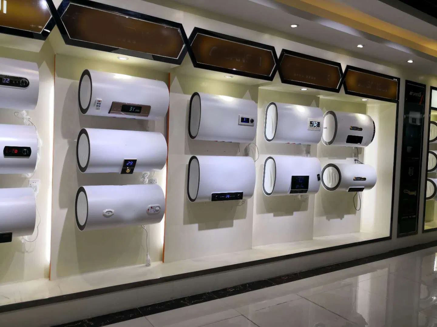 New Generation Better Than Unpressurized Vacuum Tube Solar Water Heater