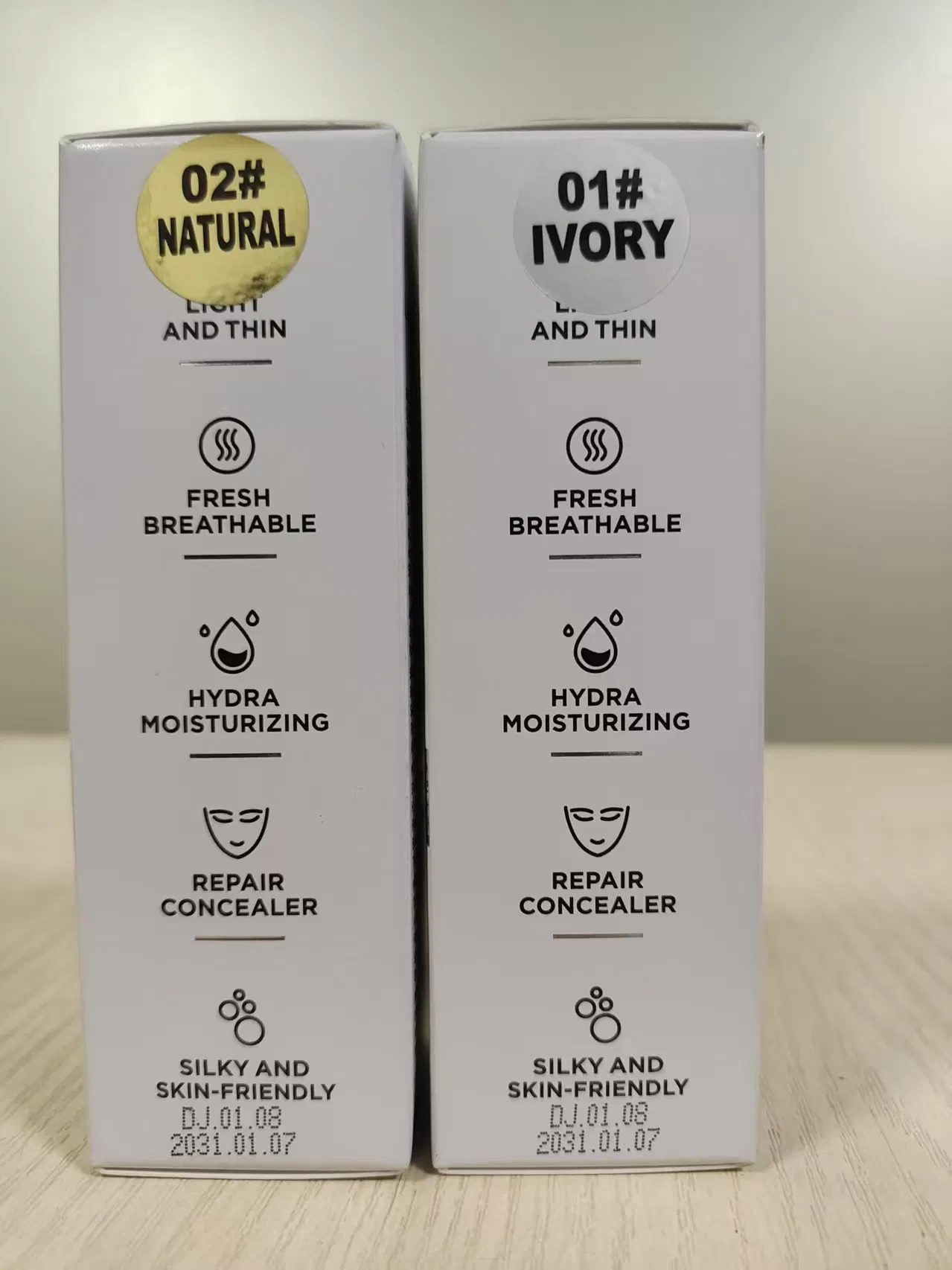 Dizao Natural Cosmetic Skin-Caring Foundation Fond De Teint Peau Sublime Wears up to 12 H Firms Lifts Hydrates Covers