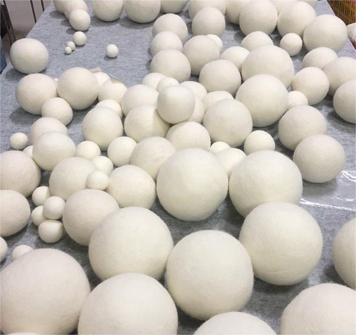 Handy Laundry, Wool Dryer Balls Natural Fabric Softener, Reusable Reduces Wrinkles