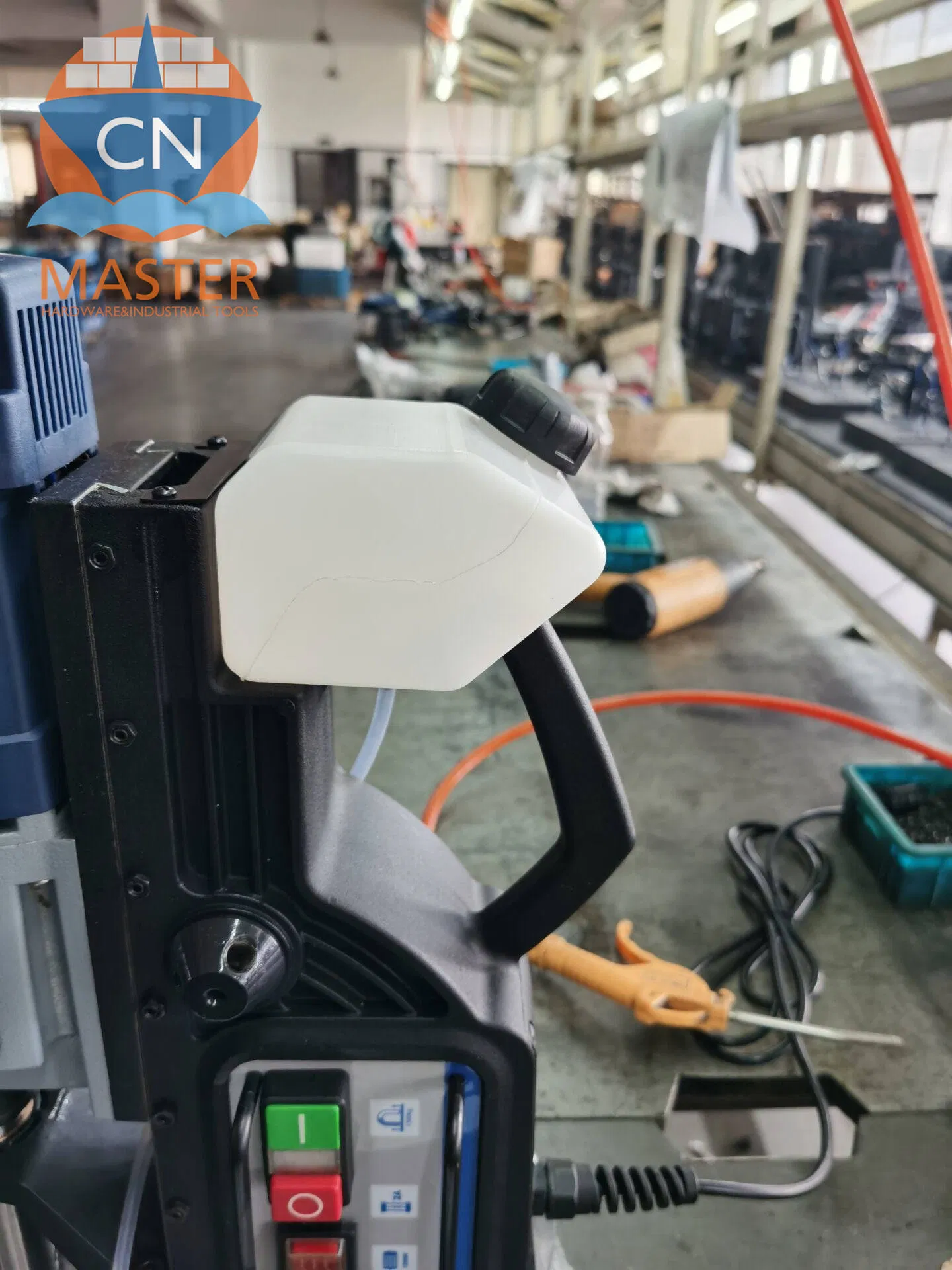 Магнитный сверлильный станок BRM50A, 50 мм, 1200 Вт