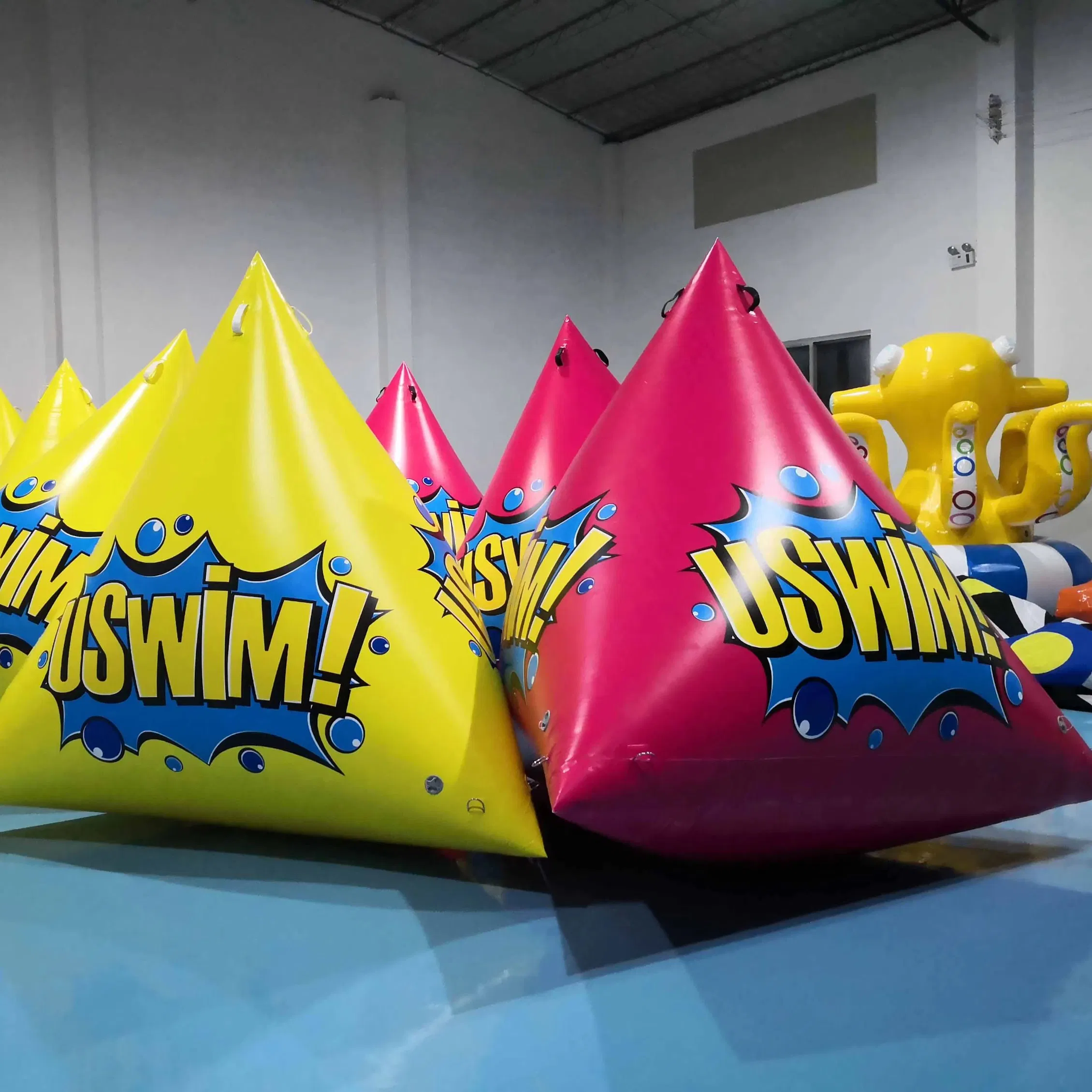 Yellow Triangle Swimming PVC Inflatable Floating Buoy for Lake