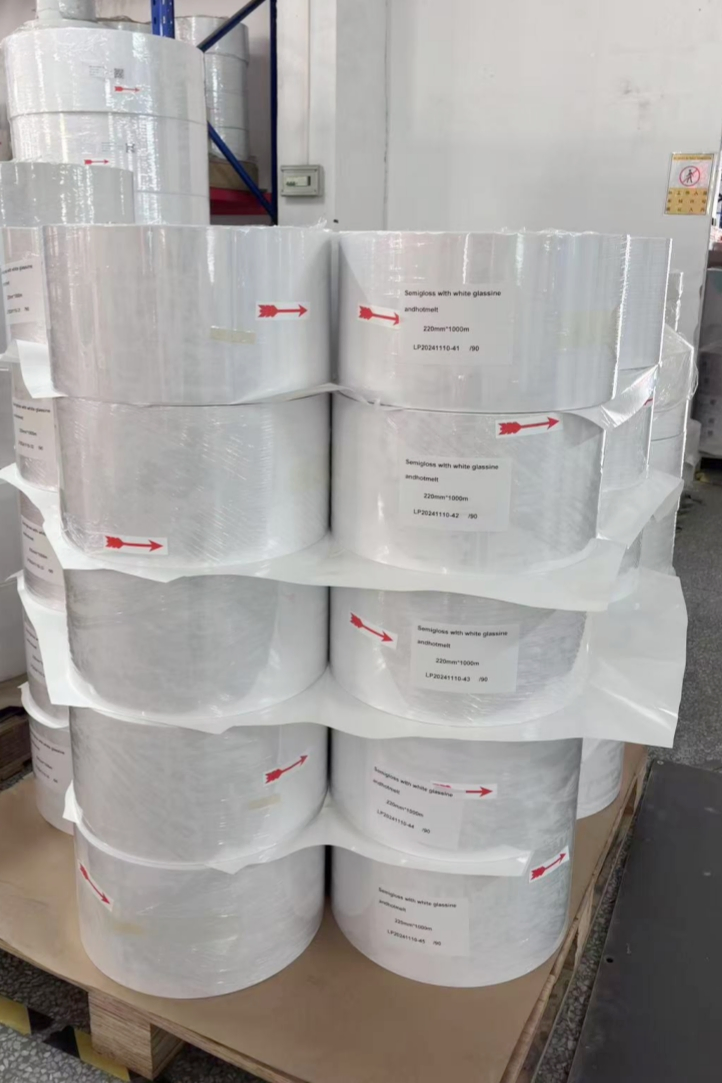 Self-Adhesive 80GSM Semi-Gloss Paper Barcode Jumbo Label Material
