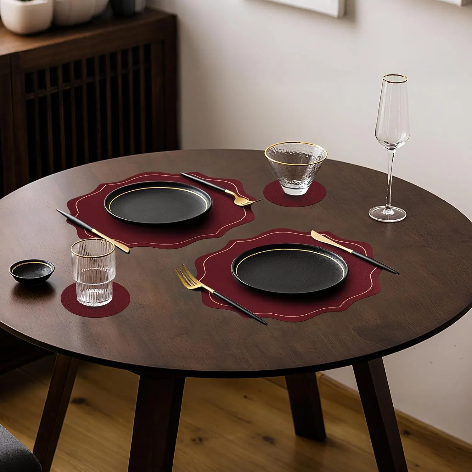 Set of 4 Christmas Round Vinyl Placemats with Coasters 12" Scalloped Antique Red Faux Leather Placemats Waterproof Placemat Wipeable Heat Resistant for 7-10" Pl