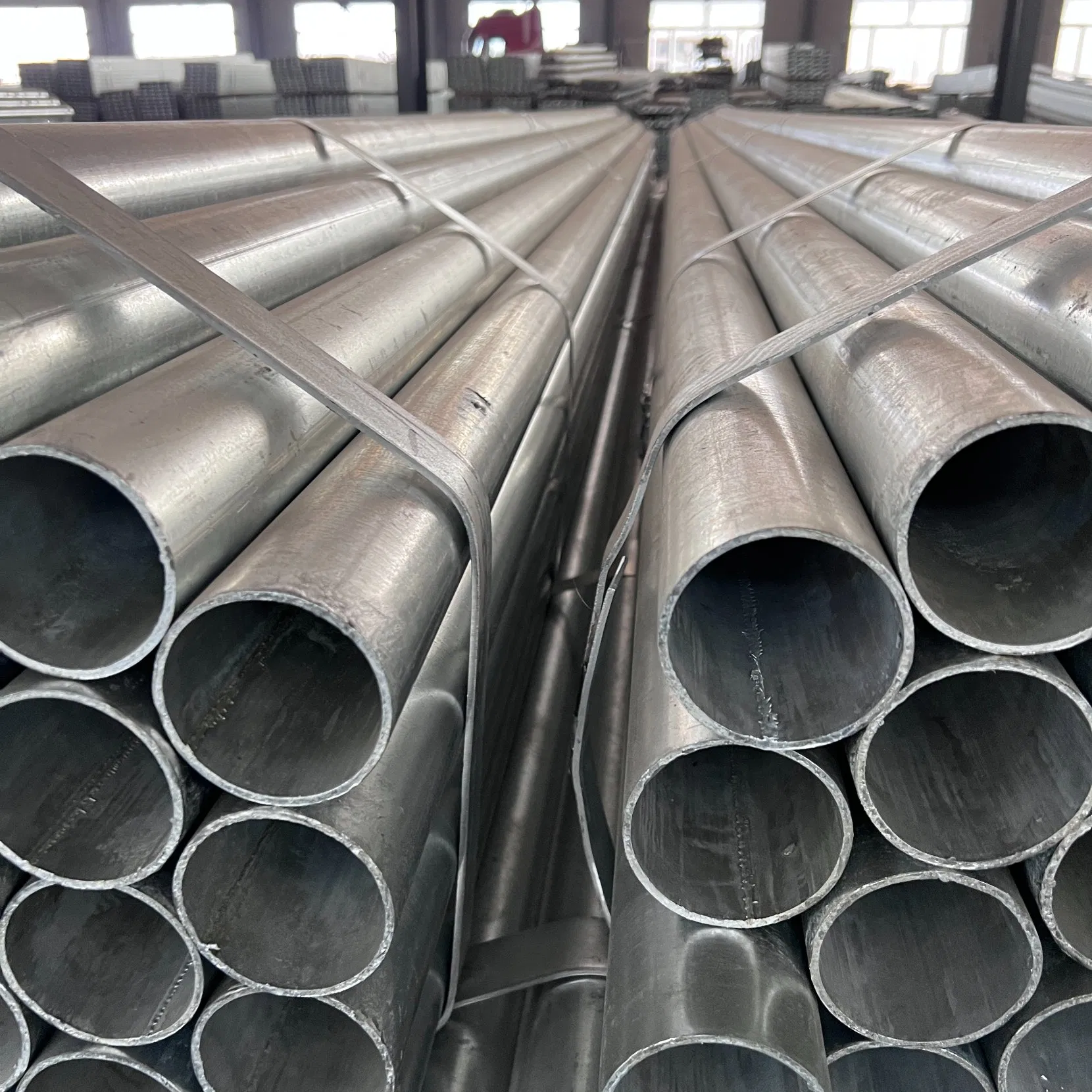 High-Performance Galvanized Steel Pipe, Strong Structure, Anti-Corrosion, for Industrial Equipment