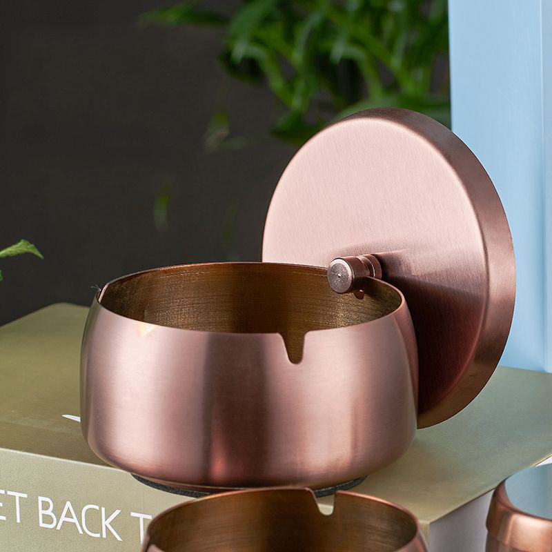 Guangdong Factory Stainless Steel Cigarette Metal Suction Cigar Smokeless Stand Tabacco Ashtray Wholesale Price with Custom Logo with Lid