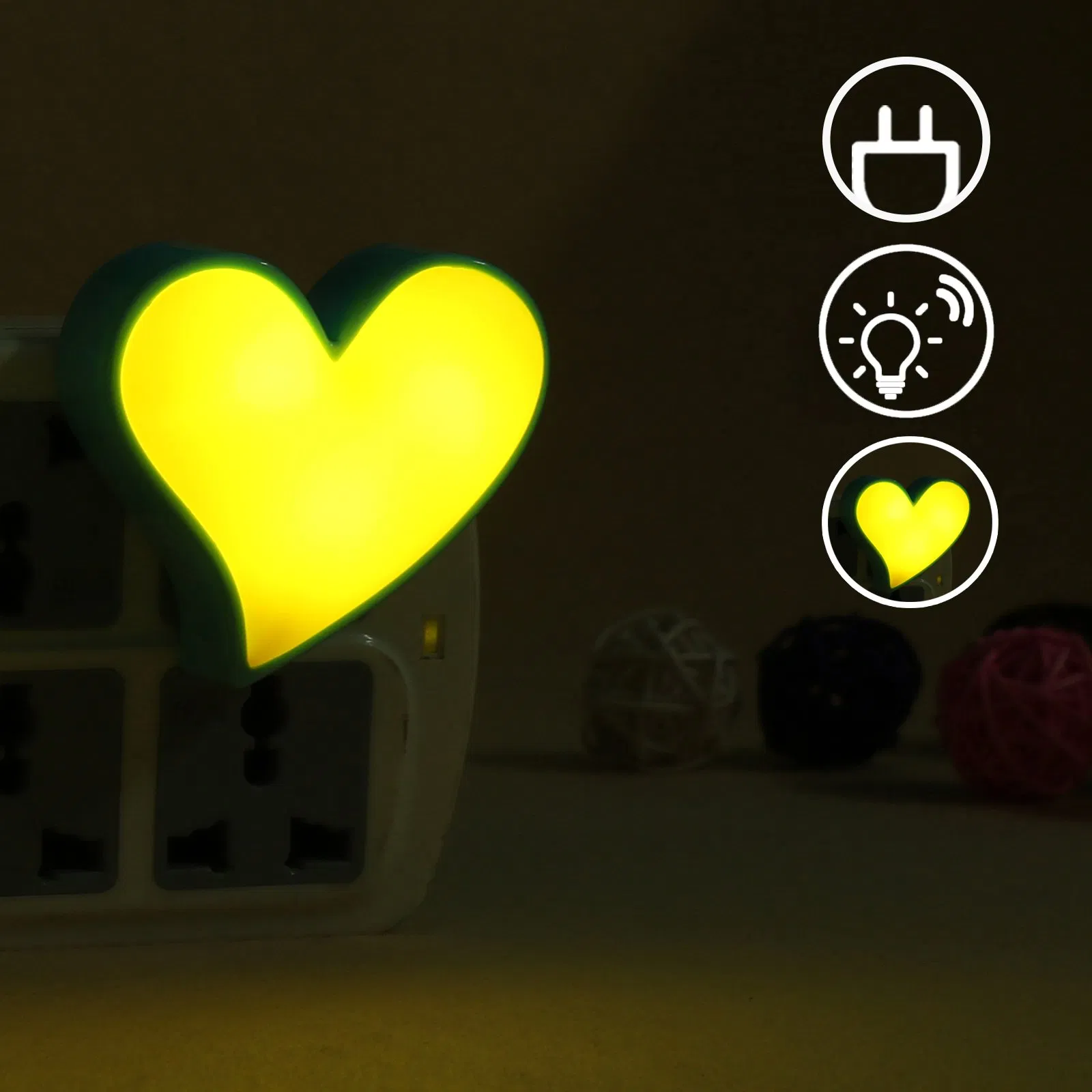 Ночник 145 Love Night Light, компактный, с розеткой