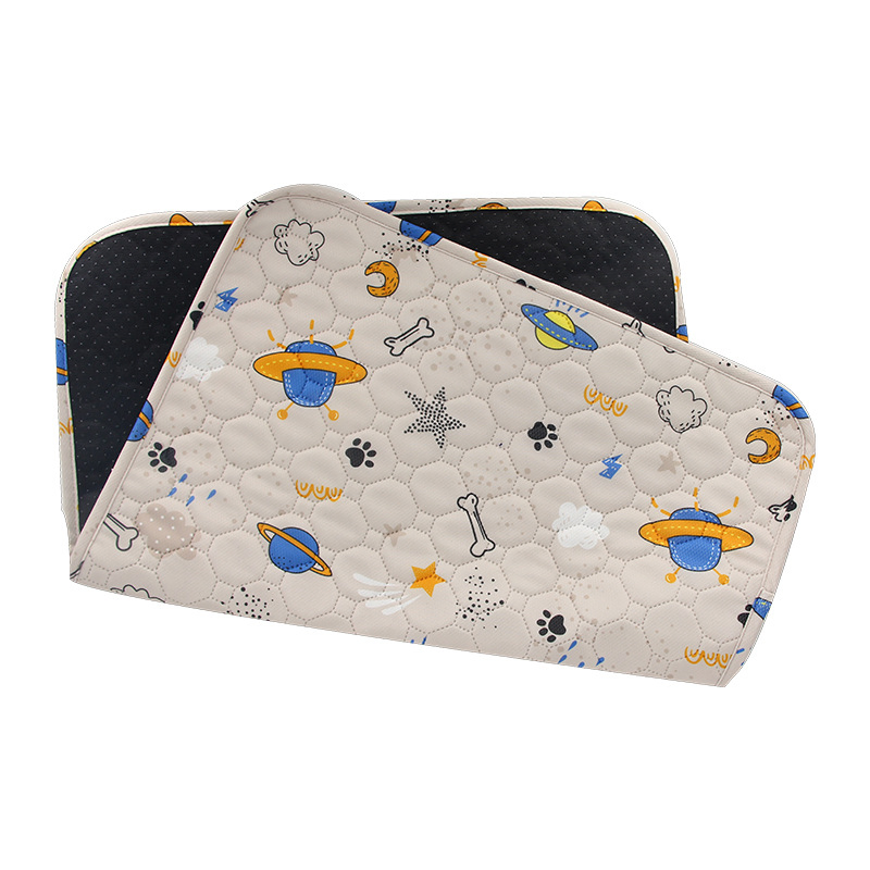 Pet Urine Pad, Breathable and Water-Absorbent, Dog Urine Pad, Machine Washable, Anti-Slip, and Training Urine Pad