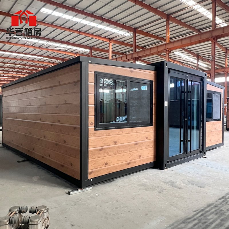 Modern and Customized Camp Prefab Capsule Dual Wings Fold out House