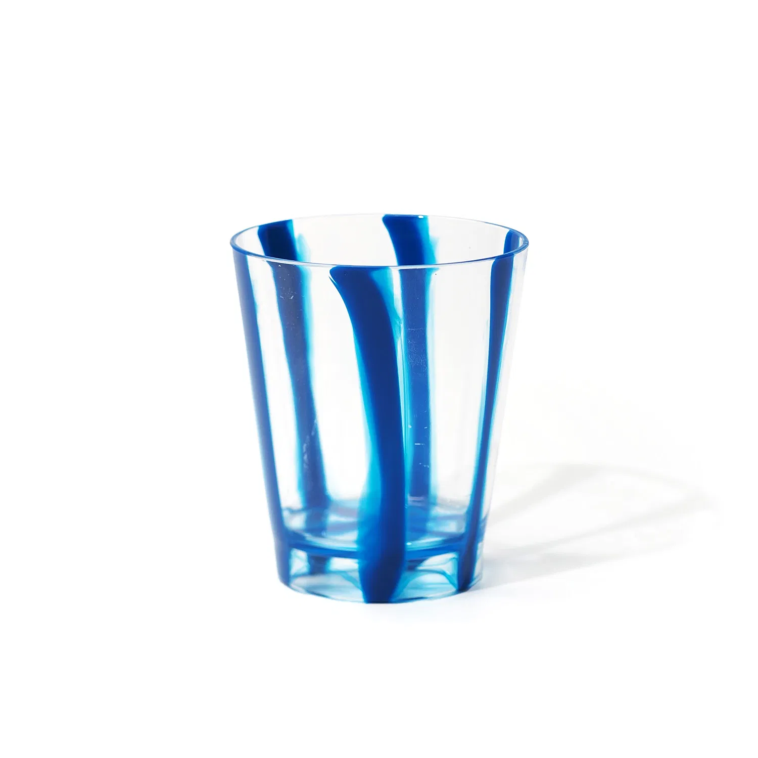 Многоразовая пластиковая кружка 500 мл с полосками