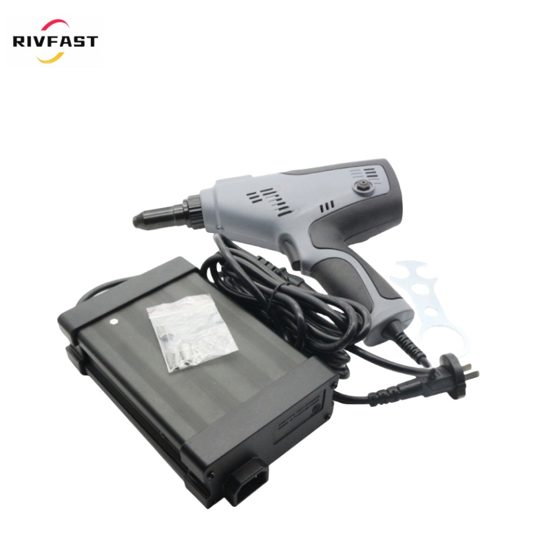 Электрическая заклепочная машина с бесщеточным мотором и подсветкой