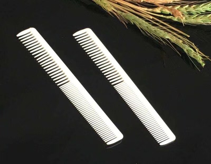 Disposable Bamboo Hotel Laddies Comb to Italy