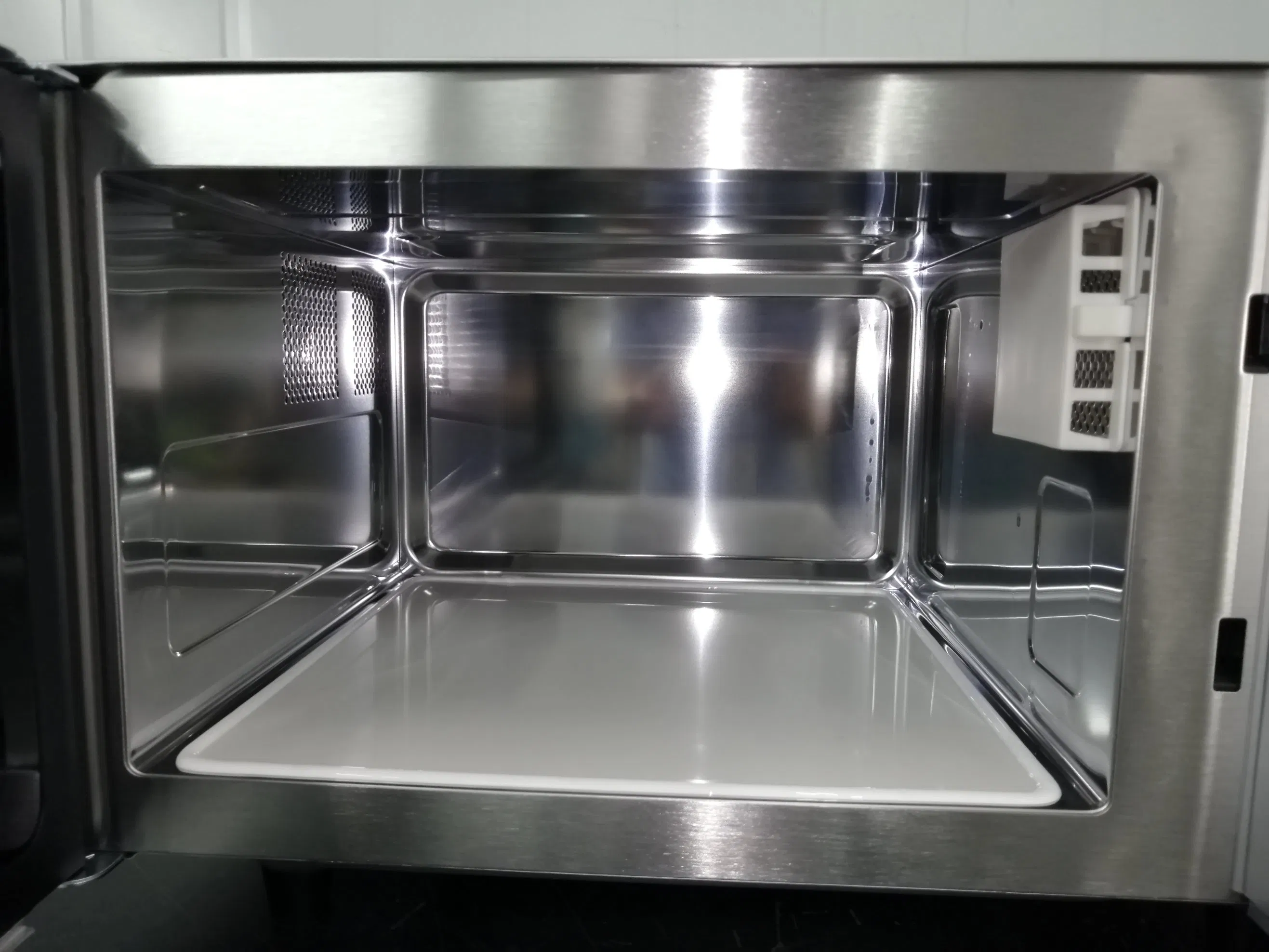 Commercial 25L 230V Large Capacity Counter Top Microwave Oven