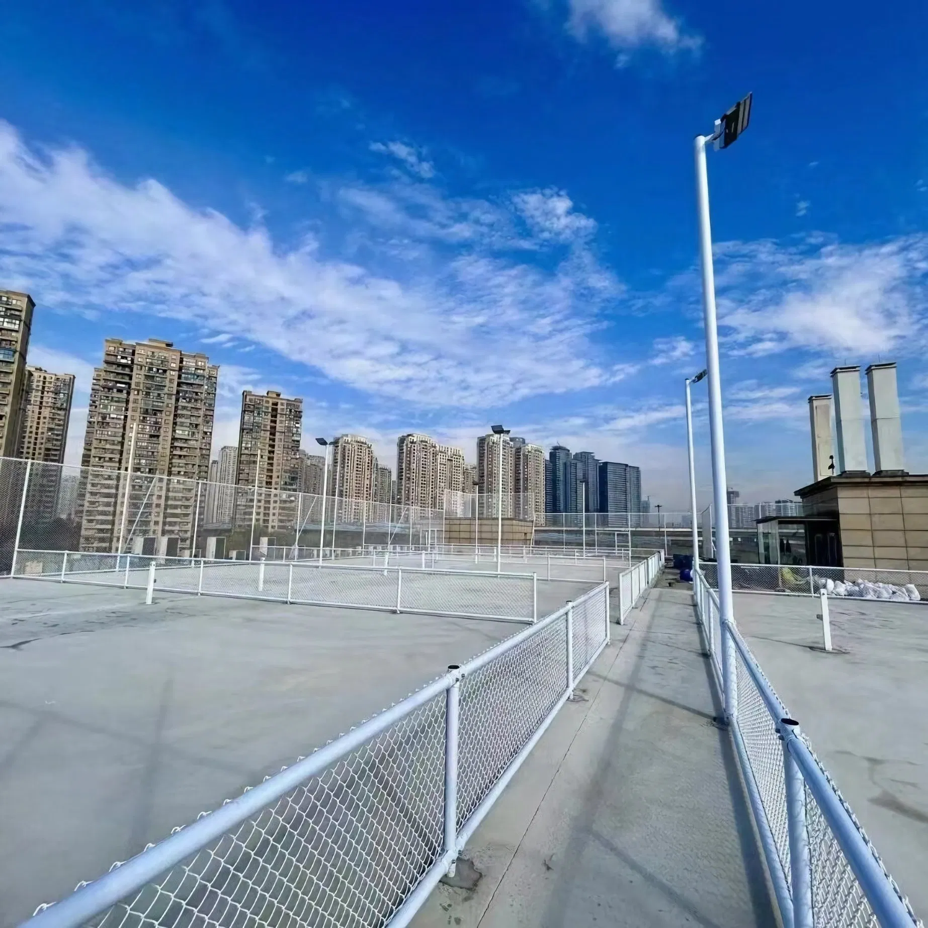 Fence Waveform Guardrail 20m Roll Chain Link Fence in PVC Galvanized Iron Wire Mesh for Farms and Highway