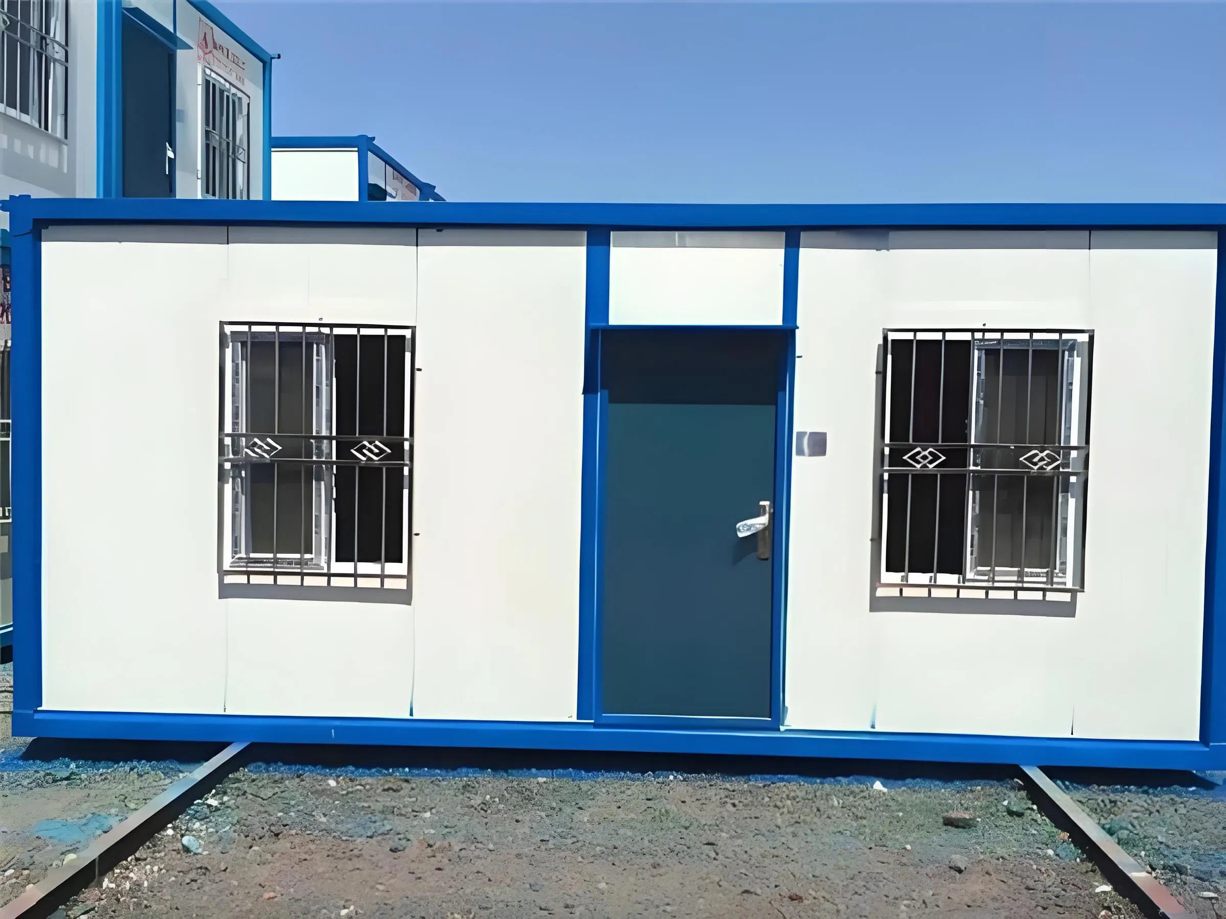 Prefabricated/Prefab Flat Pack Good Price Foldable Mobile Portable Expandable Luxury Shipping Container House for Single Apartment Steel Home
