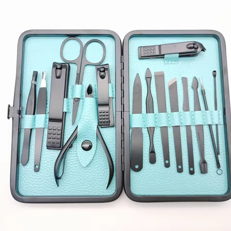 Professional Stainless Steel Nail Clipper Travel & Grooming Kit Nail Tools Manicure & Pedicure Set of 15PCS with Luxurious Case
